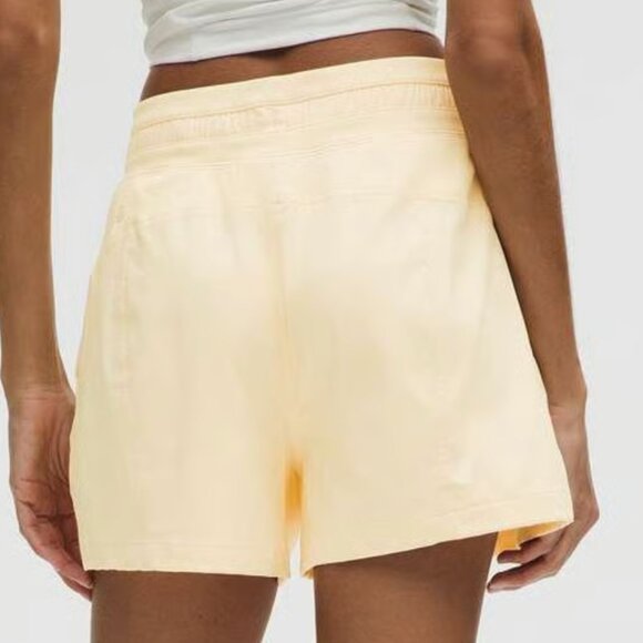 Dance Studio High-Rise Short 3.5" - Picture 2 of 4